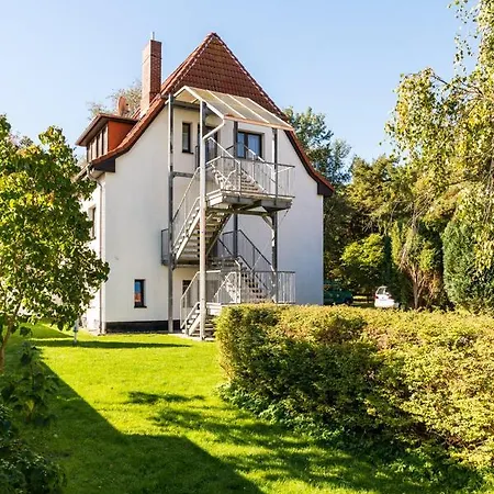 1, Waldesruh Lejlighed *